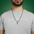 Naszyjnik ze stali czarny pióro symbol box 2,5 mm