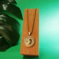 Naszyjnik ze stali wisior św Benedykt duży złoty box 3 mm