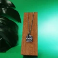 Naszyjnik ze stali kompas pióro symbole srebrny rolo 2 mm