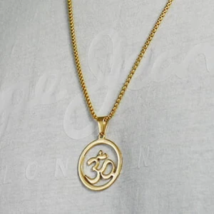 Naszyjnik ze stali symbol om mantra złoty box 2,5 mm